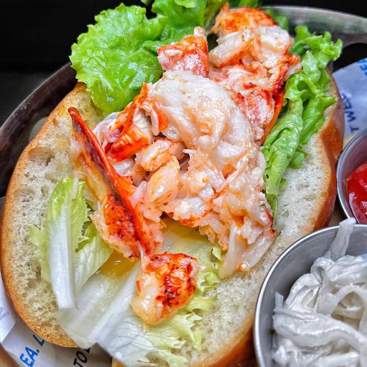 Succulent Lobster Roll of perfection